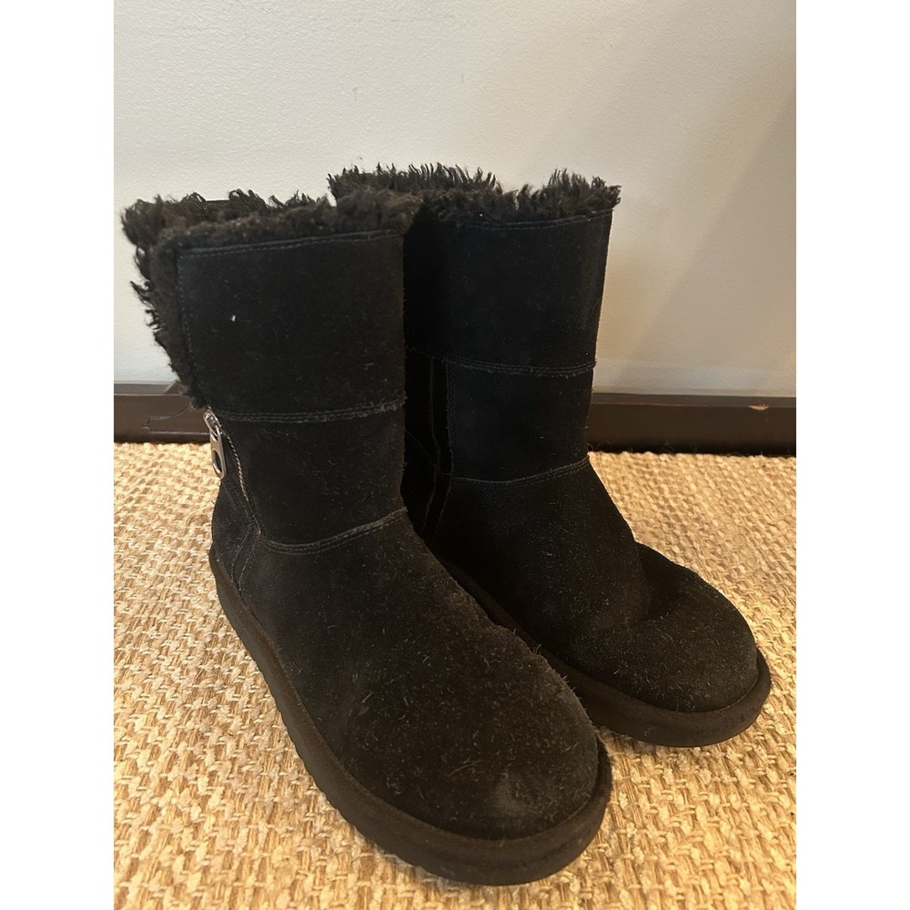 Koolaburra by UGG Women's 7 Aribel Short Faux Fur Lined Boots in Black Bohemian